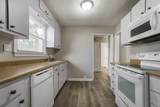 2714 Hartford Dr - Photo 6