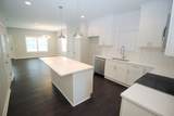 1913 12th Ave - Photo 5