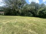 405 Carriage Ct - Photo 7