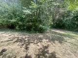 405 Carriage Ct - Photo 8