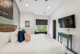 2118 Elliott Ave - Photo 24