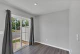 2935 Winterberry Dr - Photo 10