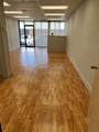 907 Rivergate Pkwy - Photo 3
