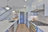 752A Lynwood Ave - Photo 17