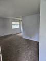 550 Harding Pl - Photo 4