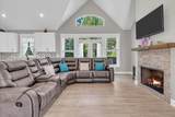 370 Cumberland Circle - Photo 5