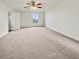 2817 Winterberry Dr - Photo 13