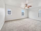 2817 Winterberry Dr - Photo 16