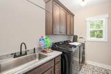 8129 Hollow Springs Rd - Photo 26