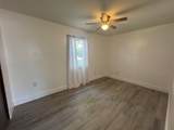 109 Swan Ave - Photo 18