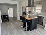 109 Swan Ave - Photo 7