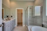 962 Hunters Lane - Photo 10