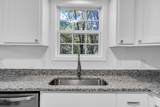 405 Spring St - Photo 17