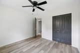 207 Lealand Ln - Photo 18