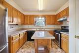 1621 Lillian Cir - Photo 14