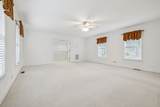 2411 Riverview Dr - Photo 33
