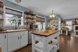 2105 Burgess Ln - Photo 10