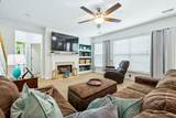 3009 Cairns Dr - Photo 29