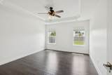 1829 Amesbury Ln - Photo 15
