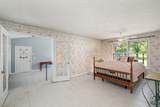 1040 Veterans Pkwy - Photo 12