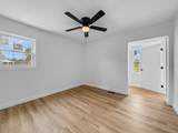 202 Peggy Dr - Photo 8