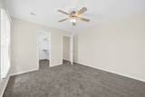 1013 Fox Hollow Pl - Photo 35