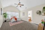 1013 Fox Hollow Pl - Photo 37