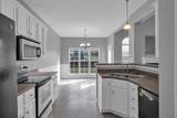 1017 Kathleen Dr - Photo 11
