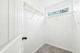 1823 Camelot Dr - Photo 18