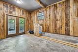6838 Old Clarksville Pike - Photo 29