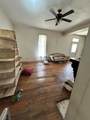 112 W Hackberry St - Photo 14