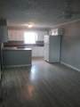 211 Locust St - Photo 4