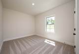 520 Mcgrath Dr - Photo 14