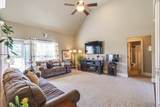 1851 Lochlann Dr - Photo 10