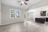 200 Sapphire Dr - Photo 4