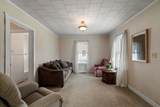 2204 Denham Ave - Photo 6