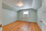 610 N Military Ave - Photo 14