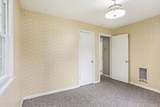 2065 Lintwood Dr - Photo 24