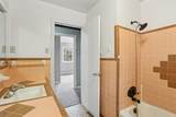2065 Lintwood Dr - Photo 26