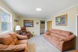 653 E Hunt Rd - Photo 20