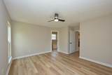 102 Candlewick Pl - Photo 15