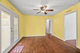 2204 Lynwood Dr - Photo 11