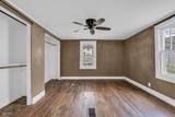 215 E 15th St - Photo 4