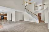 2812 Curacao Ln - Photo 9