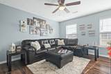 1413 Fall Pkwy - Photo 11