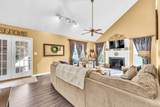2589 Stone Briar Dr - Photo 10