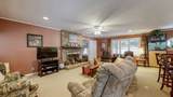 585 Lakeway Dr - Photo 4
