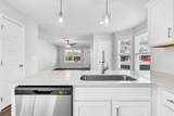 125 Quarry Point Dr - Photo 16