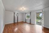 1004 Billy Lee St - Photo 6