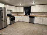 5202 Murphy Rd - Photo 6
